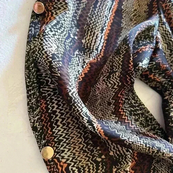 AB Studio Women’s Blouse. Black, Orange , Tan. Preowned. Medium. - Picture 6 of 6